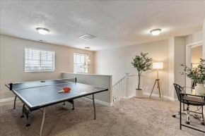Fully Fenced Grass Backyard Pet Friendly